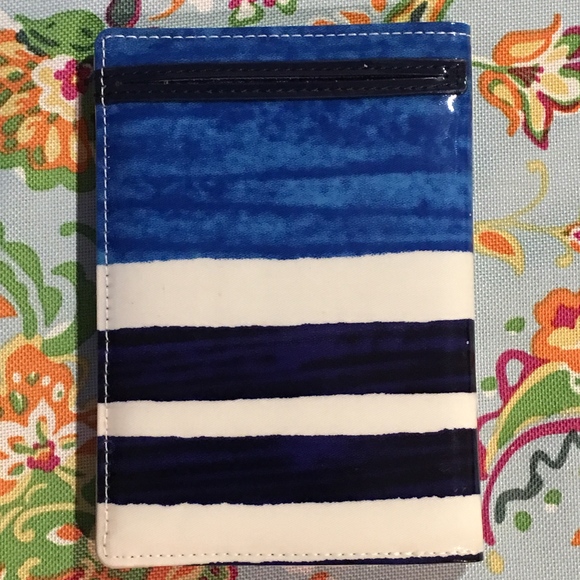 Kate Spade Capri Stripe Passport Holder NWT! - Picture 4 of 6